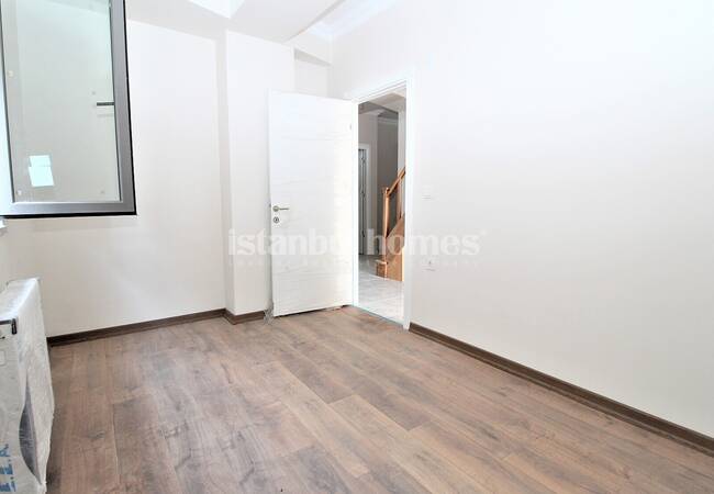 Apartment Close to the Beach and Train Station in Istanbul 7