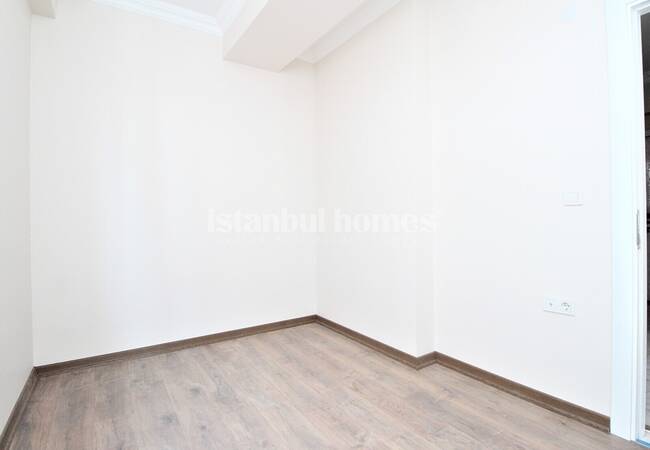 Apartment Close to the Beach and Train Station in Istanbul 11