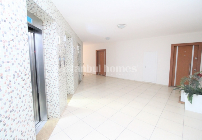 Investment Apartment with White Goods in Pendik 14