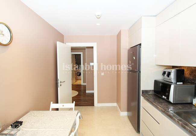 Useful Design Apartment in Luxe Complex in Istanbul Zeytinburnu 14