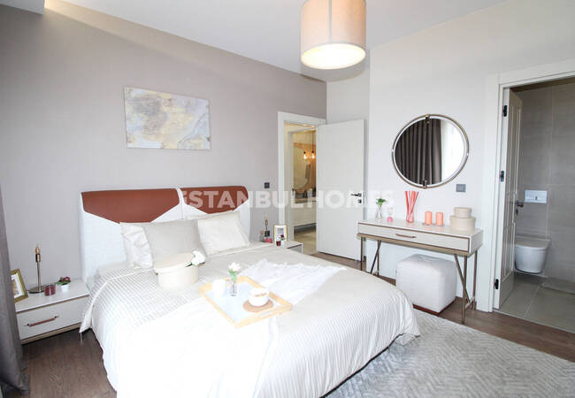 Kartal'da Metro İstasyonuna Yakın Havuzlu Satılık Daireler 14