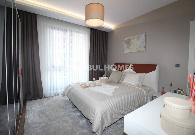 Kartal'da Metro İstasyonuna Yakın Havuzlu Satılık Daireler 15