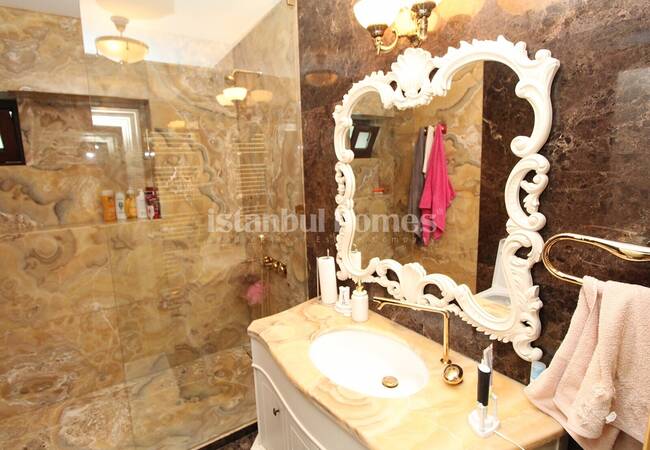 Key-ready 3+1 Flat 300 M From the Metro in Bakirkoy Istanbul 19