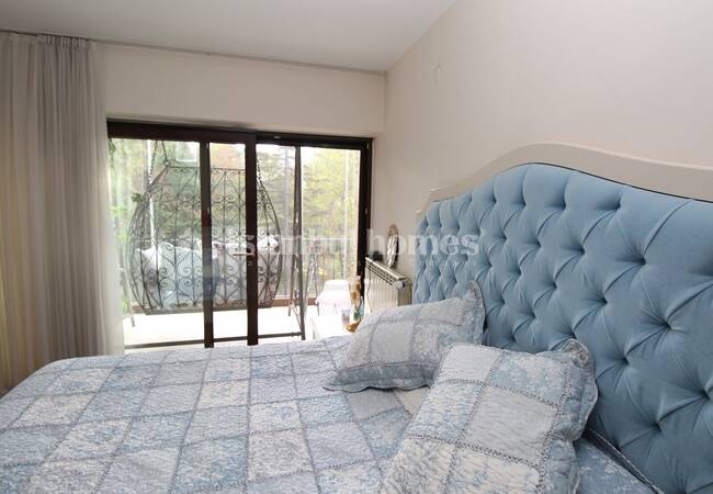 Key-ready 3+1 Flat 300 M From the Metro in Bakirkoy Istanbul 24