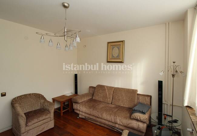 Key-ready 3+1 Flat 300 M From the Metro in Bakirkoy Istanbul 27