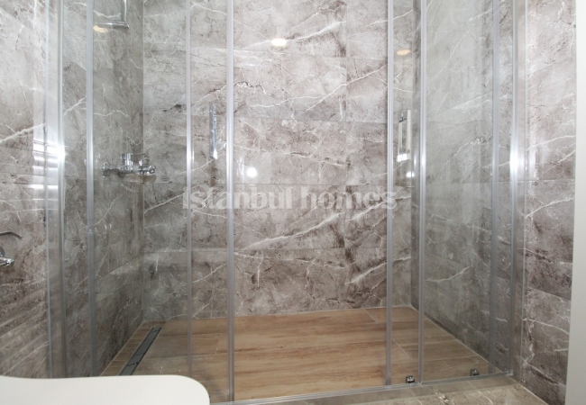 Garden Floor Properties 650 M From Tram in Zeytinburnu Istanbul 23