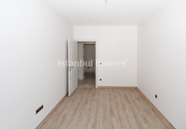 Garden Floor Properties 650 M From Tram in Zeytinburnu Istanbul 26