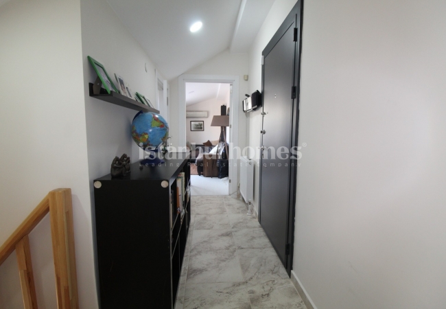 Duplex Flat with Golden Horn View in Istanbul Beyoglu 15