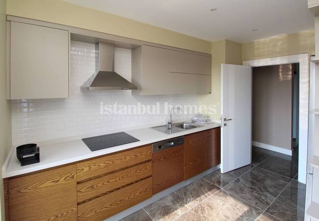 Furnished Apartment in Complex at 650 Meters From Sea in Buyukcekmece 17
