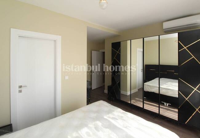 Furnished Apartment in Complex at 650 Meters From Sea in Buyukcekmece 34