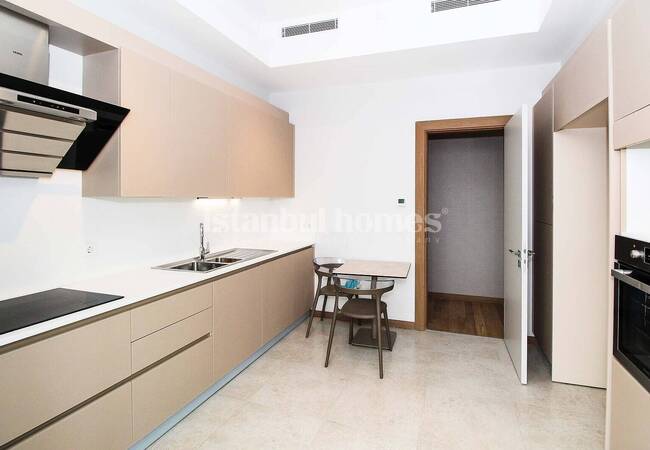 Möblierte Bosporus Und Stadtblick Wohnung In Istanbul 12