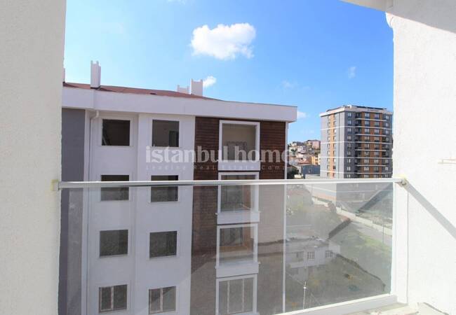 İstanbul Pendik'te Güvenlikli Site İçerisinde Daireler 17