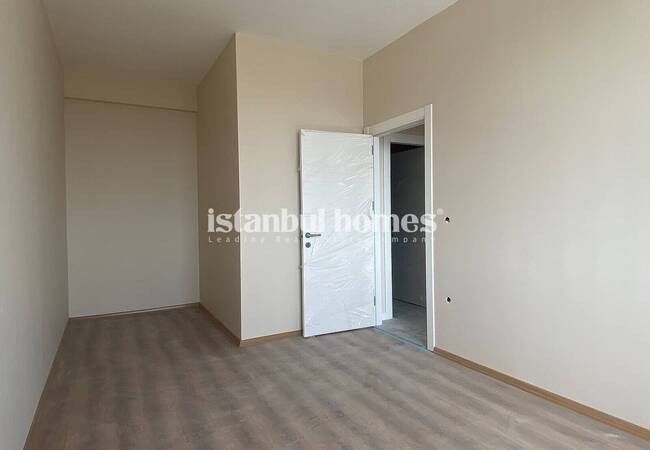 آپارتمان با منظره دریا و جزایر در مجتمعی در مالتپه استانبول 13