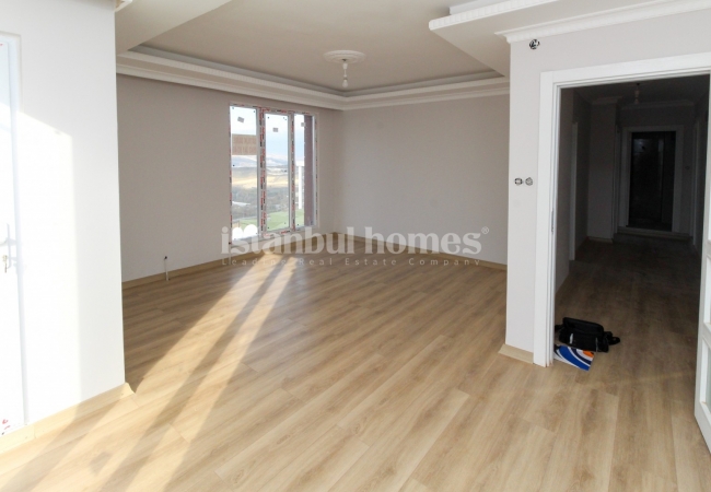 Valley View Investment Properties in New Building in Basaksehir 8