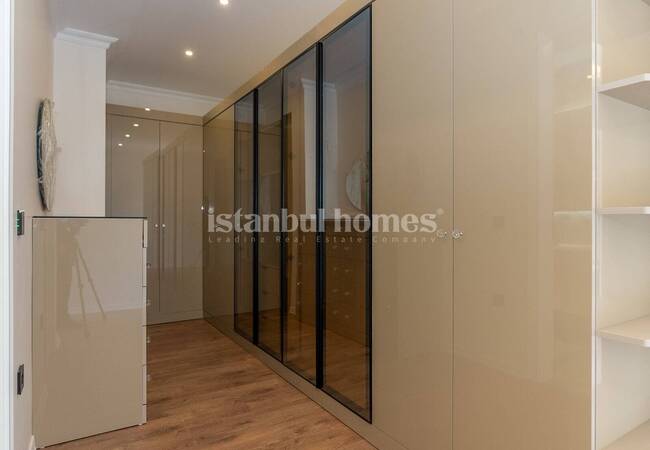 Duplex Villa with Garden and Pool in Istanbul Beylikduzu 25
