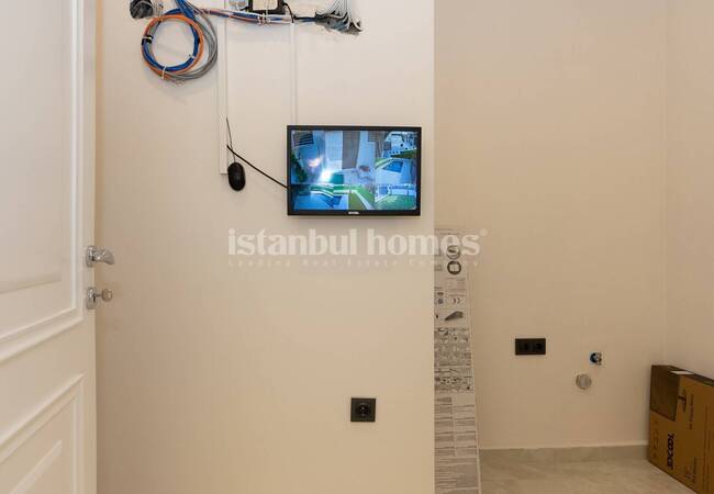 Duplex Villa with Garden and Pool in Istanbul Beylikduzu 44