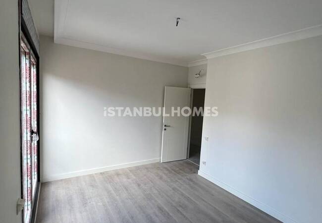 آپارتمان دوبلکس با فضای داخلی جادار در بشیکتاش 8