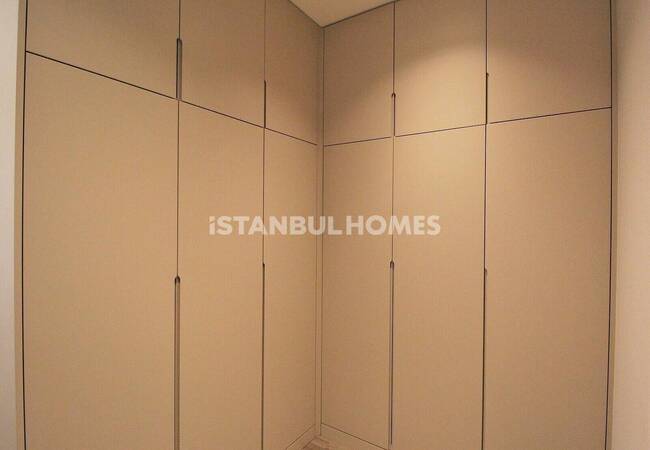 İstanbul Kağıthane'de Merkezi Konumda Prestijli Binada Daireler 13