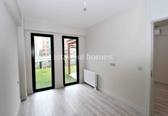 شقق مطلة على الطبيعة والغابات مع مجمع سكني في اسطنبول 37