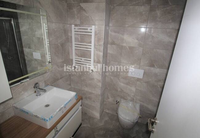 Modern Real Estate with City View in Istanbul Kucukcekmece 31