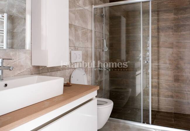 Modern Real Estate with City View in Istanbul Kucukcekmece 33