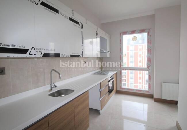 Modern Real Estate with City View in Istanbul Kucukcekmece 20