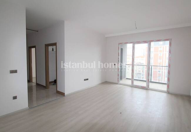 Modern Real Estate with City View in Istanbul Kucukcekmece 17