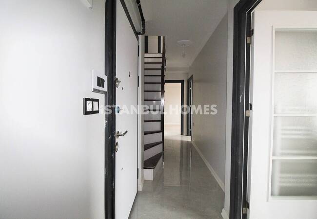 Spacious Duplex Flat in Center of Istanbul Eyupsultan 7