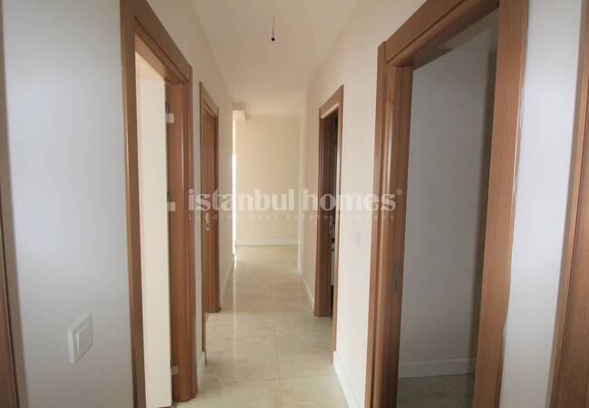 Key Ready Flats with City View in Kucukcekmece Istanbul 32