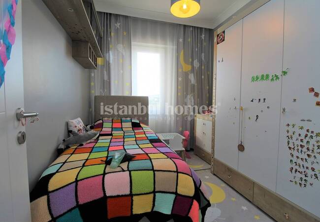 Property in a Complex with Pool in Pendik Istanbul 18