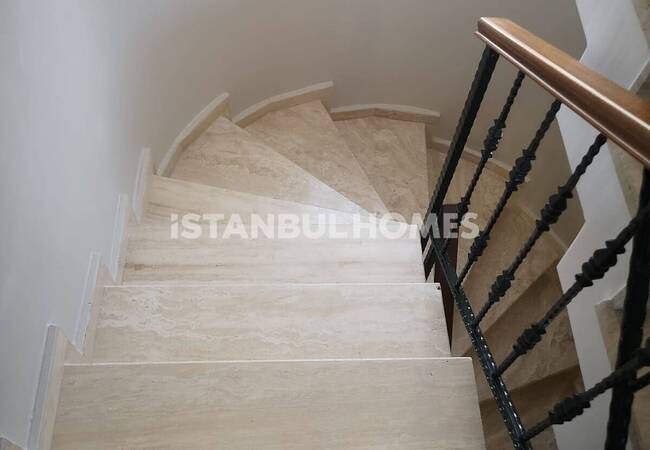 Maison Dans Un Projet Avec Piscines À Sariyer Istanbul 23