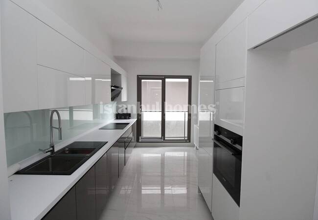 Apartment with Unique Sea View in Istanbul Buyukcekmece 22