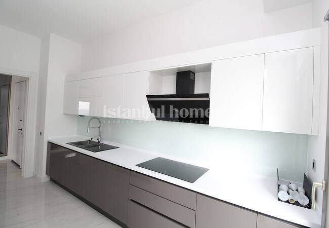 Apartment with Unique Sea View in Istanbul Buyukcekmece 23