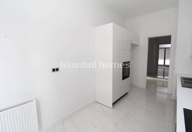 Apartment with Unique Sea View in Istanbul Buyukcekmece 24