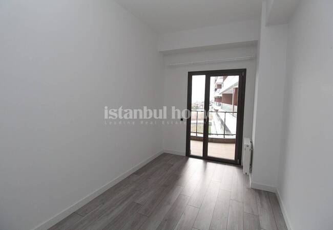 Apartment with Unique Sea View in Istanbul Buyukcekmece 30