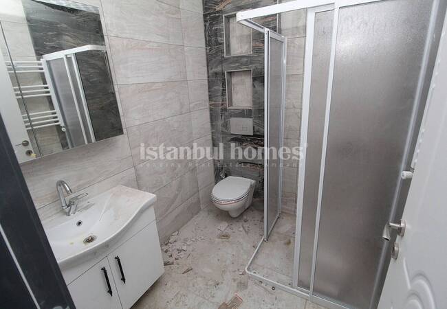 2-bedroom Brand New Apartment with Garden in Beylikduzu 7