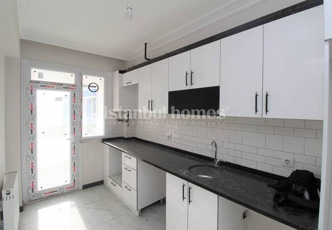 Key Ready Apartments with Spacious Living Areas in Istanbul 6