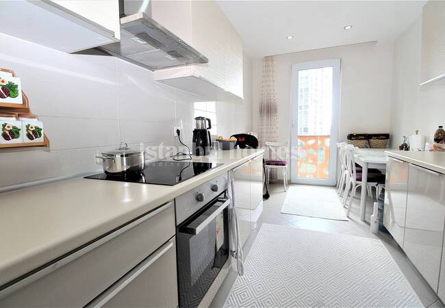 Sea View Apartment Close to the Airport and Metro in Tuzla 22