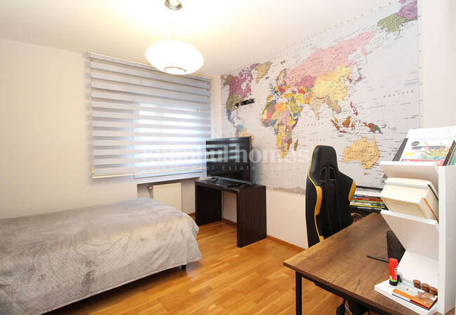 Terrassenwohnung In Einem Prämierten Komplex In Eyupsultan 20