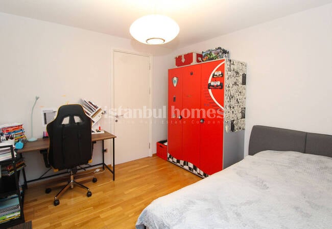 Terrassenwohnung In Einem Prämierten Komplex In Eyupsultan 21