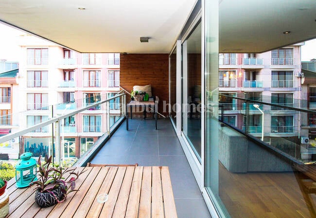 Terrassenwohnung In Einem Prämierten Komplex In Eyupsultan 24