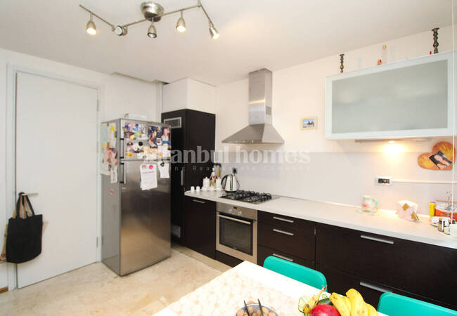 Terrassenwohnung In Einem Prämierten Komplex In Eyupsultan 9