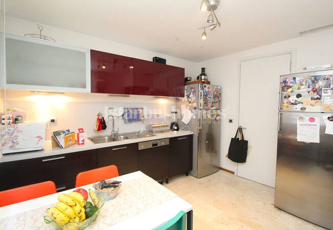 Terrassenwohnung In Einem Prämierten Komplex In Eyupsultan 10