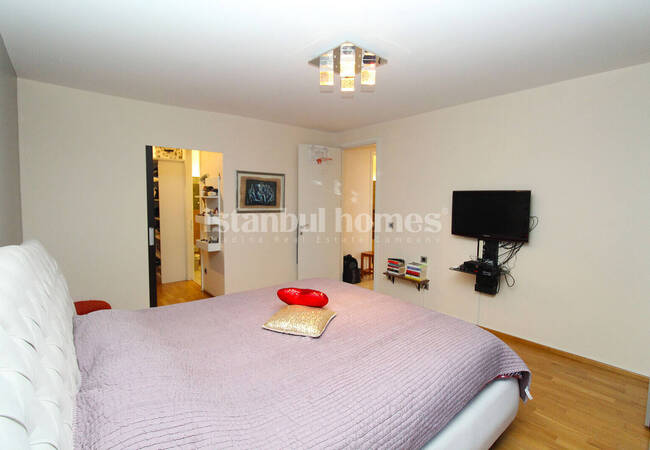 Terrassenwohnung In Einem Prämierten Komplex In Eyupsultan 13