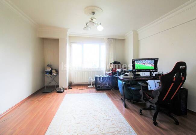 3-bedroom Apartment with Golden Horn View in Beyoglu Istanbul 4