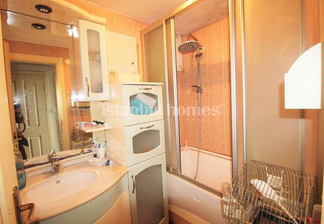 3-bedroom Apartment with Golden Horn View in Beyoglu Istanbul 7