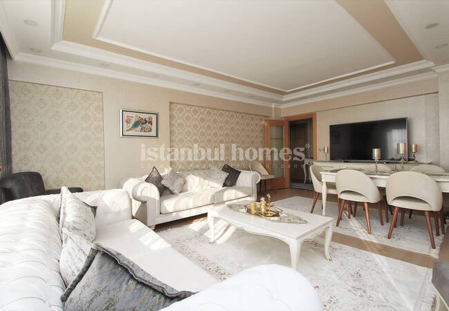 Property in a Secure Complex with Parking Lot in Istanbul 9