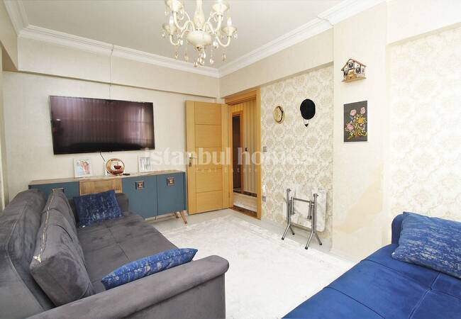 Property in a Secure Complex with Parking Lot in Istanbul 21