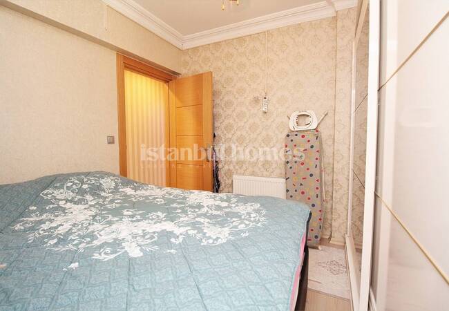 Property in a Secure Complex with Parking Lot in Istanbul 17