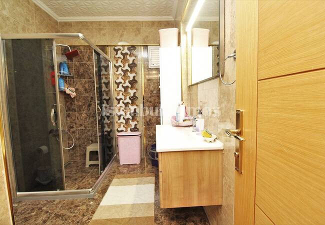 Property in a Secure Complex with Parking Lot in Istanbul 24